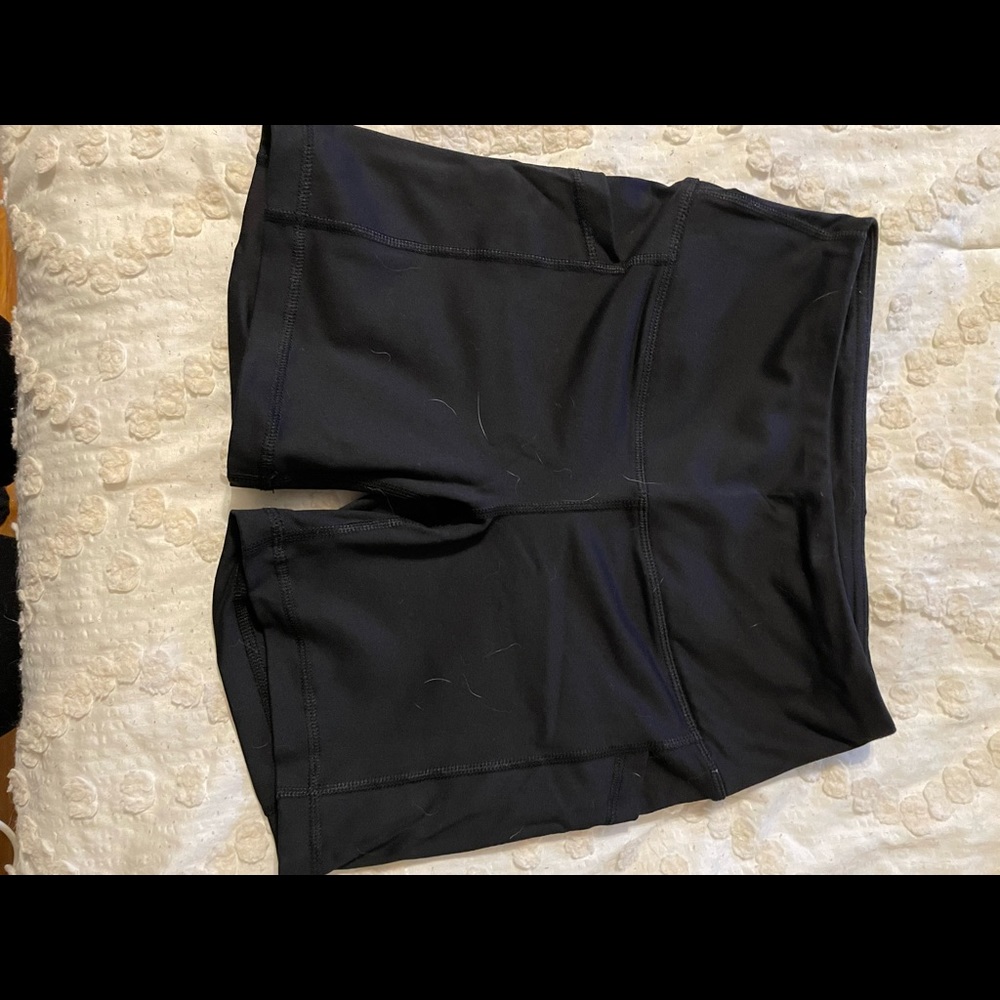 90 Degree bike shorts